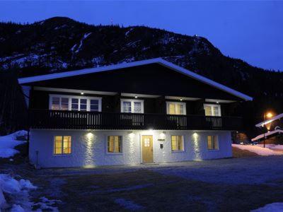 Eriks Villa Фунесдален Экстерьер фото